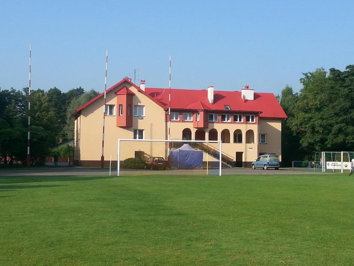 Osrodek Sportowo Wypoczynkowy Pustynia Hostel Dębica Buitenkant foto